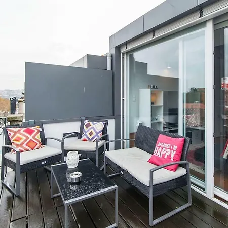 Nip | Center Near Sights Apartment