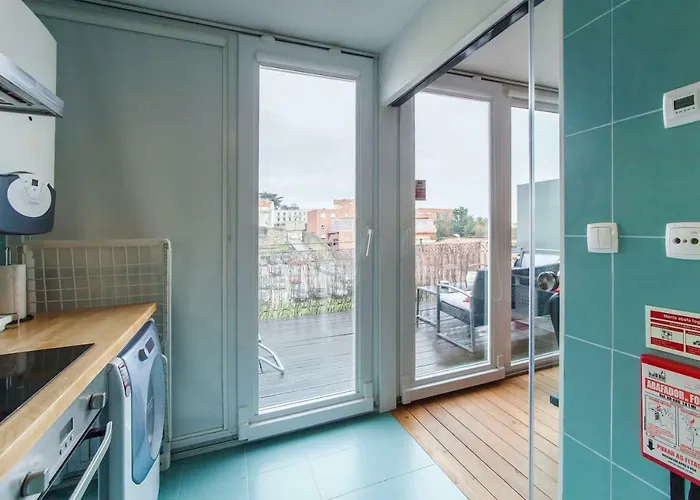 Nip | Center Near Sights Apartment Porto