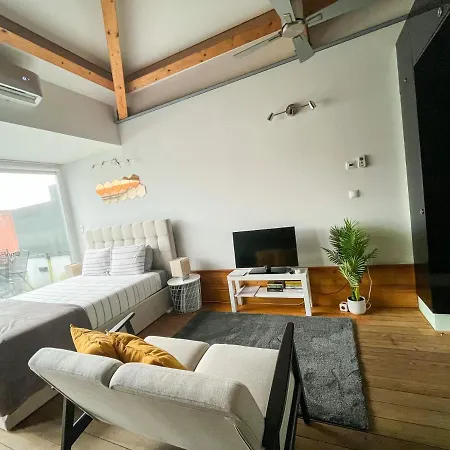 Nip | Center Near Sights Apartment