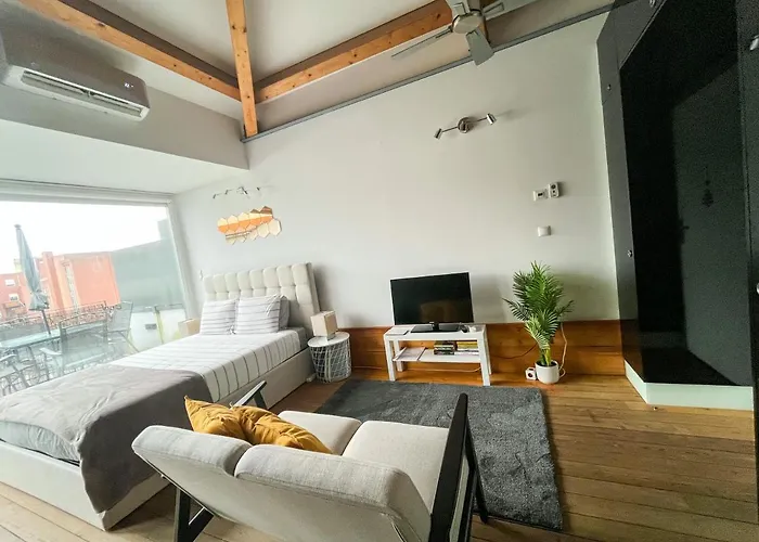 Nip | Center Near Sights Apartament